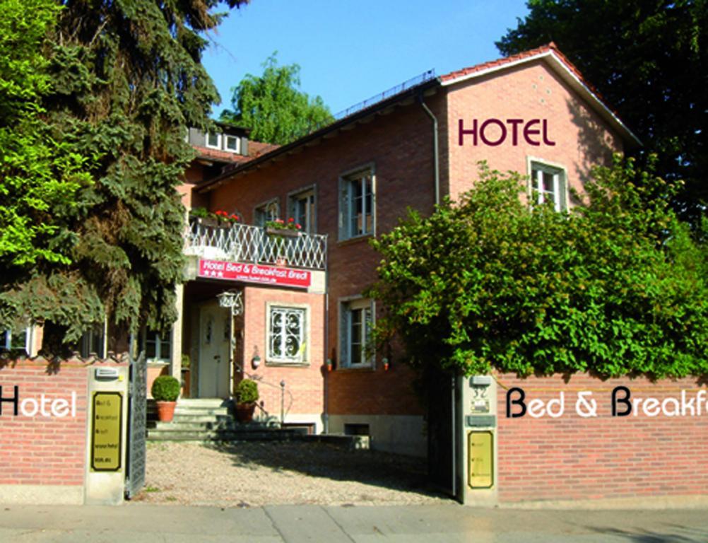 Hotel B&B Bredl In Der Villa Ballestrem Щраубинг Екстериор снимка