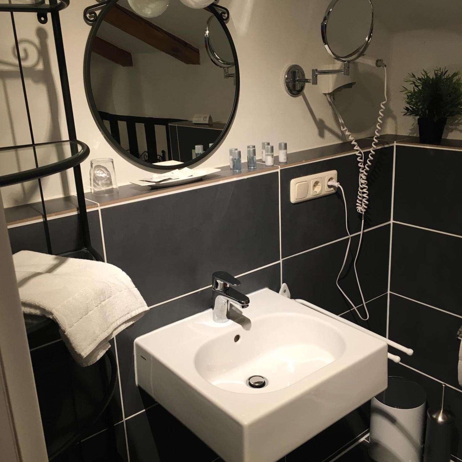 Hotel B&B Bredl In Der Villa Ballestrem Щраубинг Екстериор снимка