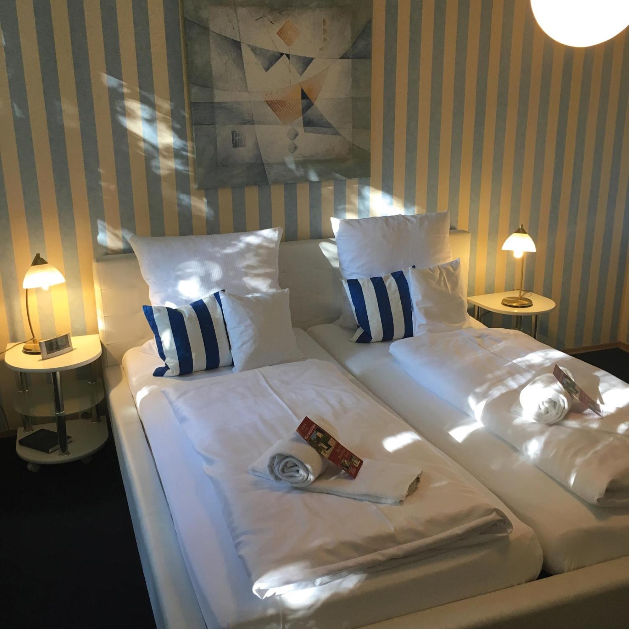 Hotel B&B Bredl In Der Villa Ballestrem Щраубинг Екстериор снимка
